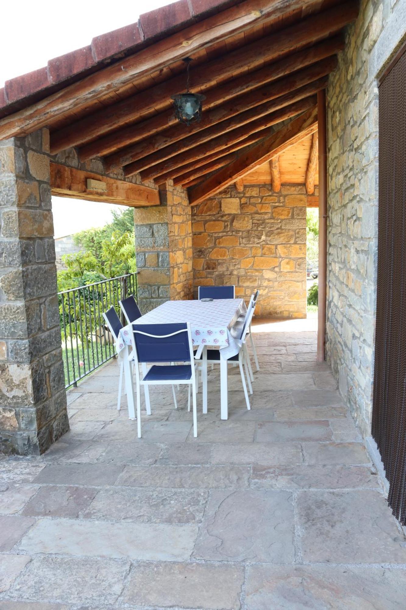Hébergement de vacances Lanau Casa Barbacoa Bike's Jardin Naturaleza *